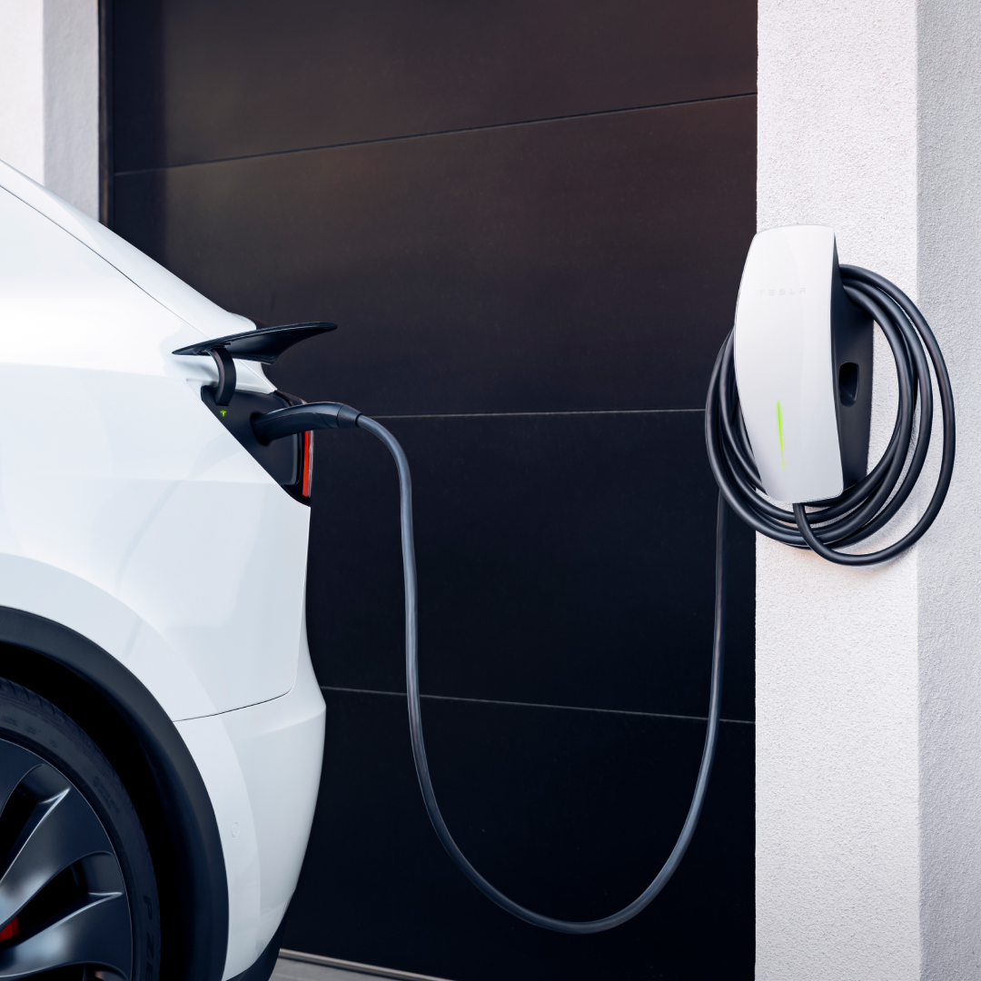 Charge on Solar: ricarica dell'auto elettrica con energia solare Tesla