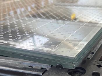 Pavimento fotovoltaico calpestabile e carrabile